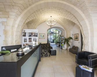 Hotel Novecento - Scicli - Reception