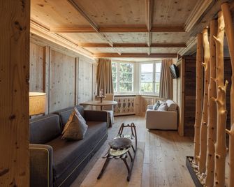 Bio Boutique Hotel Laurino - Cavalese - Wohnzimmer
