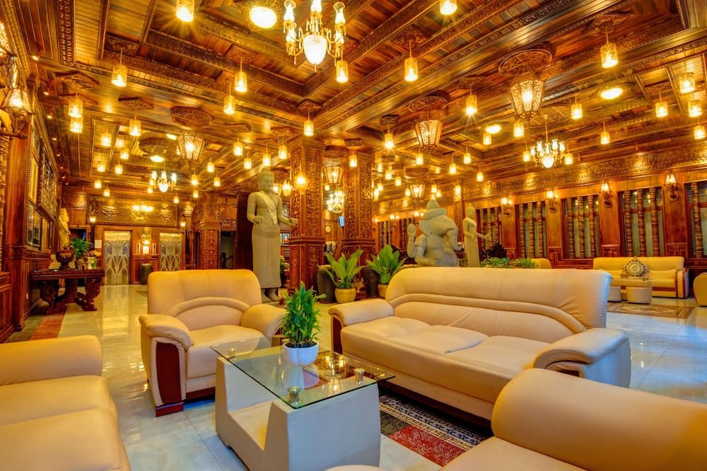 Okay Boutique Hotel - פנום פאן - טרקלין