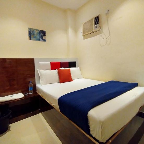 Hotel Aspen - Nr Mumbai Airport image 1