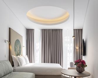 Lisbon Serviced Apartments - Madalena - Lisbon - Bedroom
