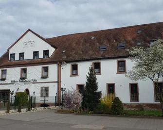 Landhotel Garni Knittelsheimer Muehle - Bellheim - Edificio