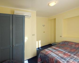 Garni Hotel Siesta - Nova Gorica - Slaapkamer