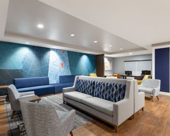 Holiday Inn Express & Suites Huntsville West - Research Pk By IHG - Huntsville - Edifício