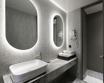 Hotel The Designers Jongno - Seoel