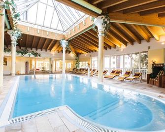 澤費爾德貝格斯特酒店 - 錫菲爾德因提羅 - 塞費爾德 - 游泳池