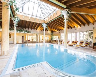 Bergresort Seefeld - Seefeld - Bể bơi