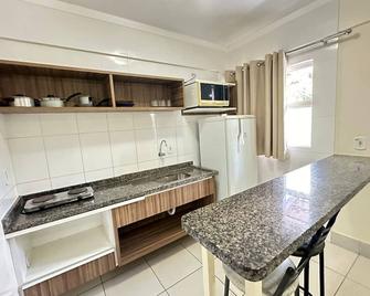 Lacqua diRoma I - Via Caldas - Caldas Novas - Cocina