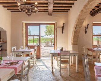 Gh Borgo Pulciano Agriturismo - Montone - Restaurant