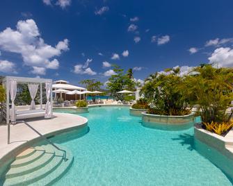 Spice Island Beach Resort - St. George's - Pool