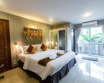 Baan Kamala Hostel and Guesthouse - Kamala - Schlafzimmer
