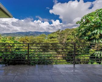 Coffee Estate Inn - Boquete - Balcón
