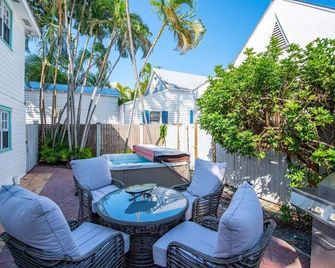 Duval Hideaway - Key West - Patio