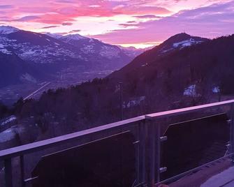 Appartement D'hotes An Kaz La - Crans-Montana - Balkon