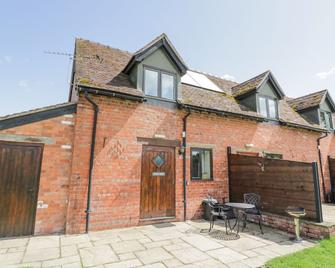 Kite's Nest - Church Stretton - Building