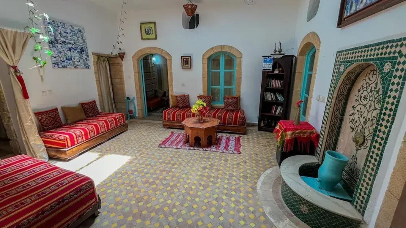 Riad Darko