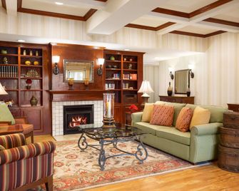 Country Inn & Suites by Radisson, Conway, AR - Conway - Salónek