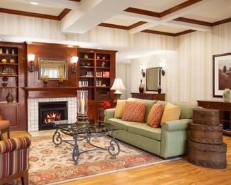 Country Inn & Suites by Radisson, Conway, AR - Conway - Lounge