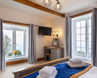 Bayview Terrace - Lynton - Bedroom