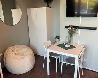 Modernes Business- und Travel Apartment in Top Lage - Bonn - Spisesal