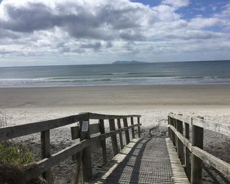 Bubbles on Moet - Waihi Beach Holiday Home - Waihi Beach - Strand