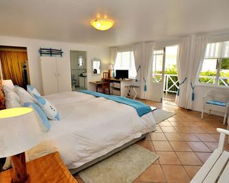 Brenton Beach House - Knysna - Bedroom