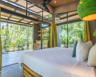 Sombra Bungalow, AC and Plunge Pool near Arrecife - Manzanillo
