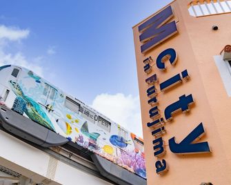 Mcity in Furujima - Naha - Bina