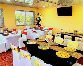 Velomares del Caribe - Puerto Cortés - Restaurante