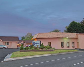 Knights Inn Pine Brook - Pine Brook - Edificio