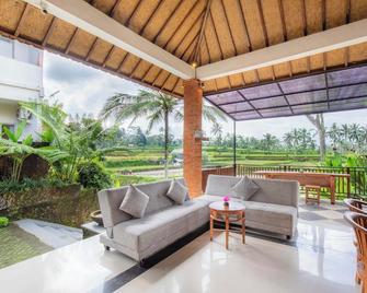 Tanta Escape - Gianyar - Патіо