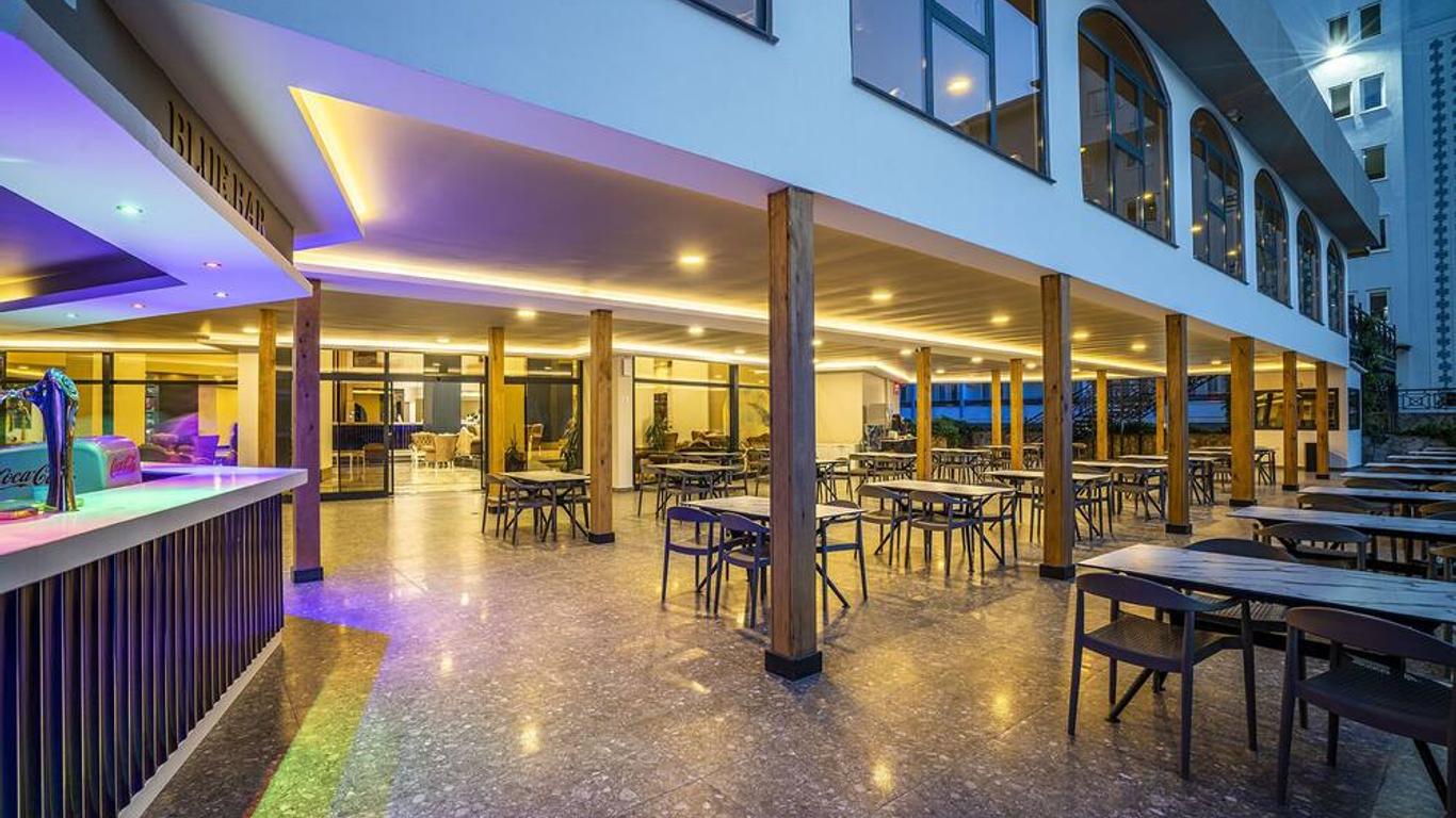 Blue Star Hotel