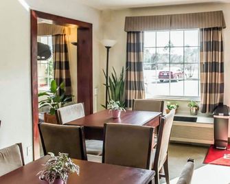 Econo Lodge Monticello - Monticello - Їдальня