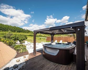 Doslonce Resort Wellness & Farm - Racławice (Miechów) - Balkon