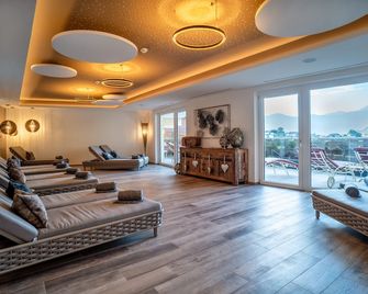 Hotel Vier Jahreszeiten - Eben am Achensee - Wohnzimmer