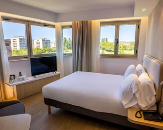 Holiday Inn Express Logroño Rioja By IHG - Logroño - Habitación