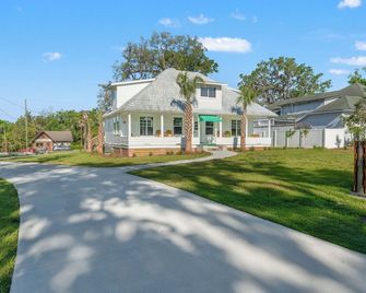 The Florida Cracker 'The Parker House' Charming Home In Brooksville,florida - Brooksville - Gebouw