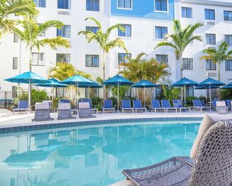 Compass by Margaritaville Hotel Naples - Naples - Pool