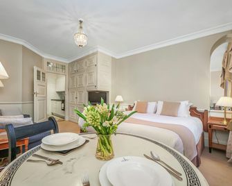 44 Curzon Street by Mansley - London - Bedroom