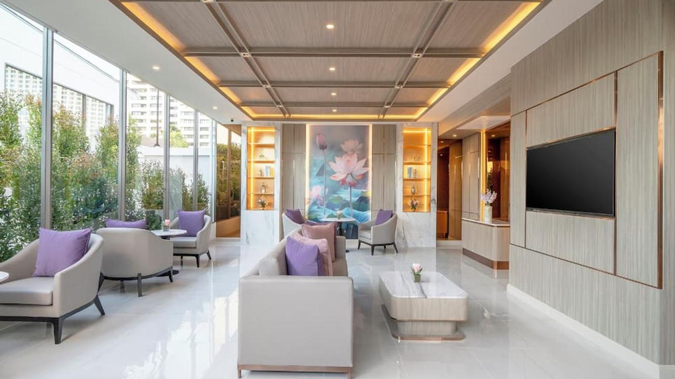 Centre Point Sukhumvit 10