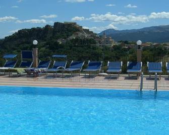 Hotel Ambasciatori - Calitri - Pool