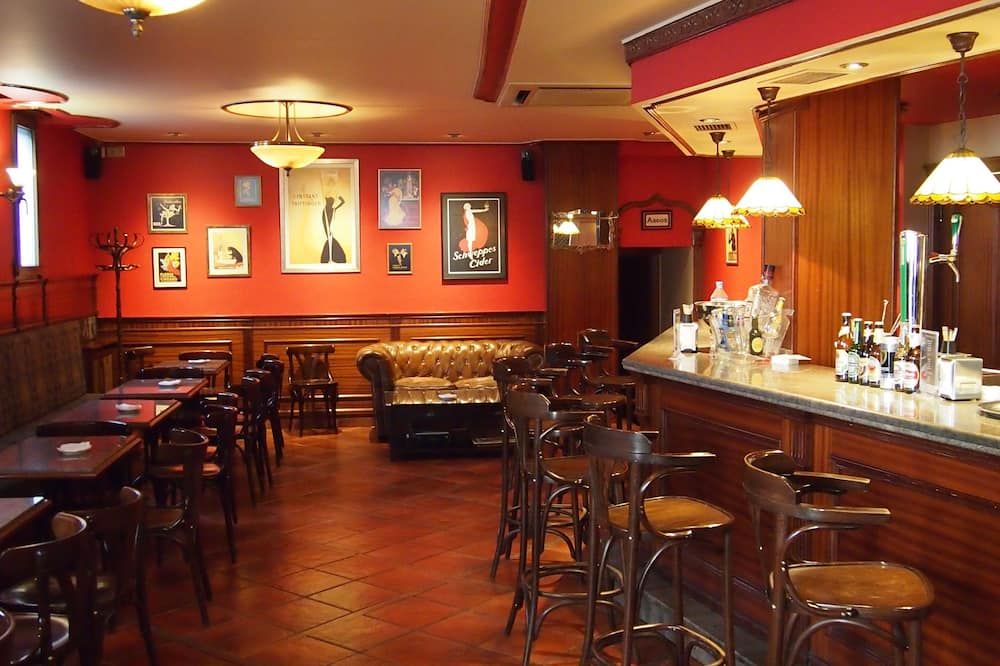 Hotel Arco San Vicente - אבילה - בר