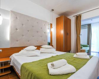 Hotel Modern - Mamaia - Habitación