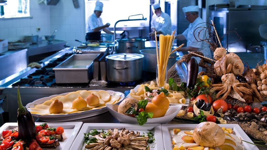 هوتل كارلو ماجنو - فوريو - بوفيه