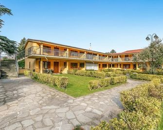 La Perla - Monte Isola - Building