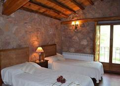 El Molino Del Serio Rural Cottage - Atienza - Bedroom