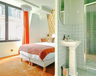 Le Charmant Hotel - Saint-Ouen