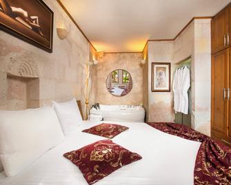 Cappadocia Fairy Chimneys Selfie Cave Hotels - Special Class - Uchisar - Schlafzimmer