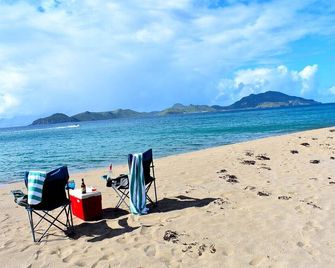 Very close to beach. - Cotton Ground - Beach