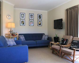 The Cottage @ The Old Naseby School House - Ranfurly - Sala de estar